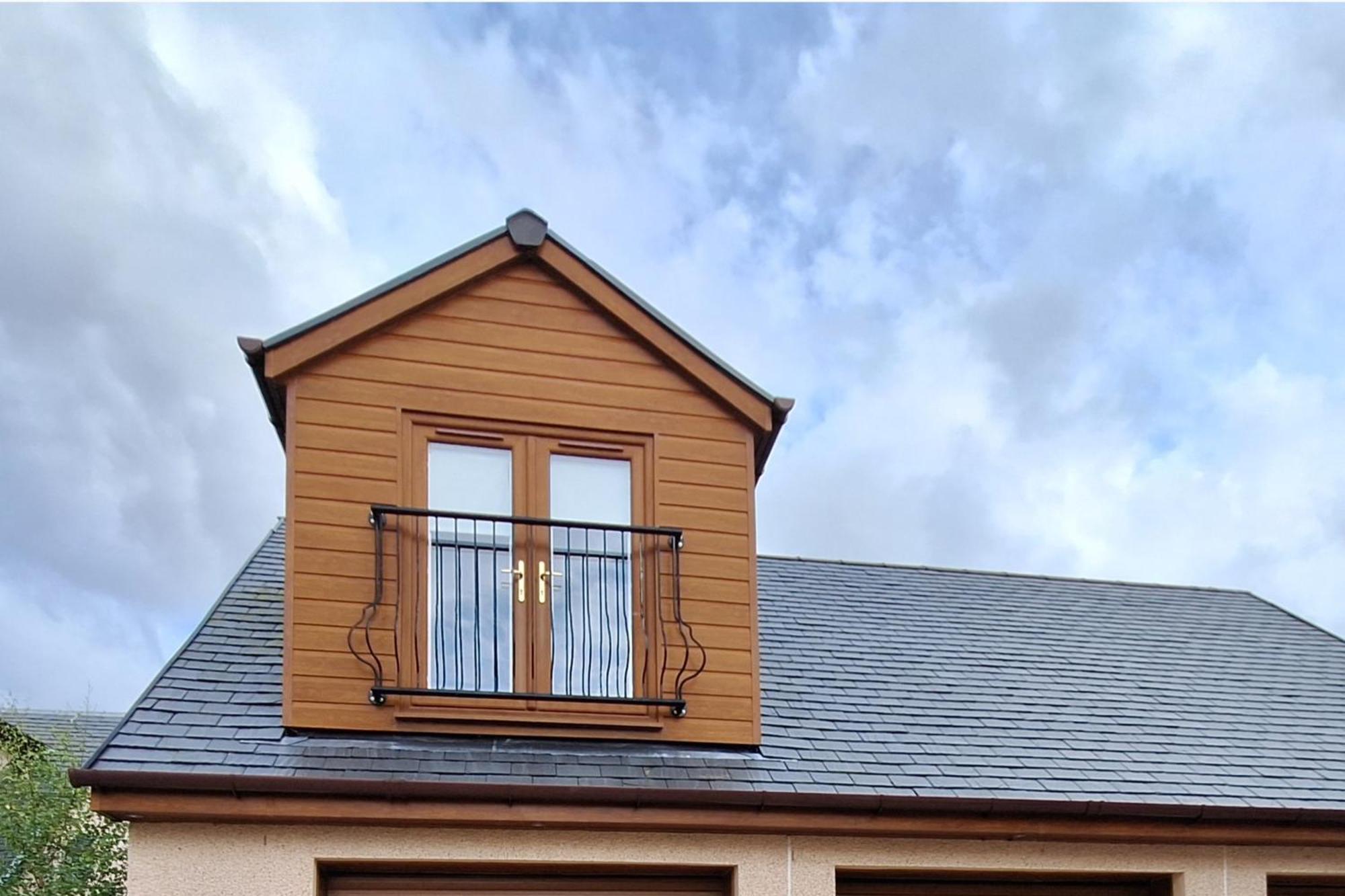 Lanarkshire Apartment- Views- Sleeps 4- Balcony ラークホール エクステリア 写真