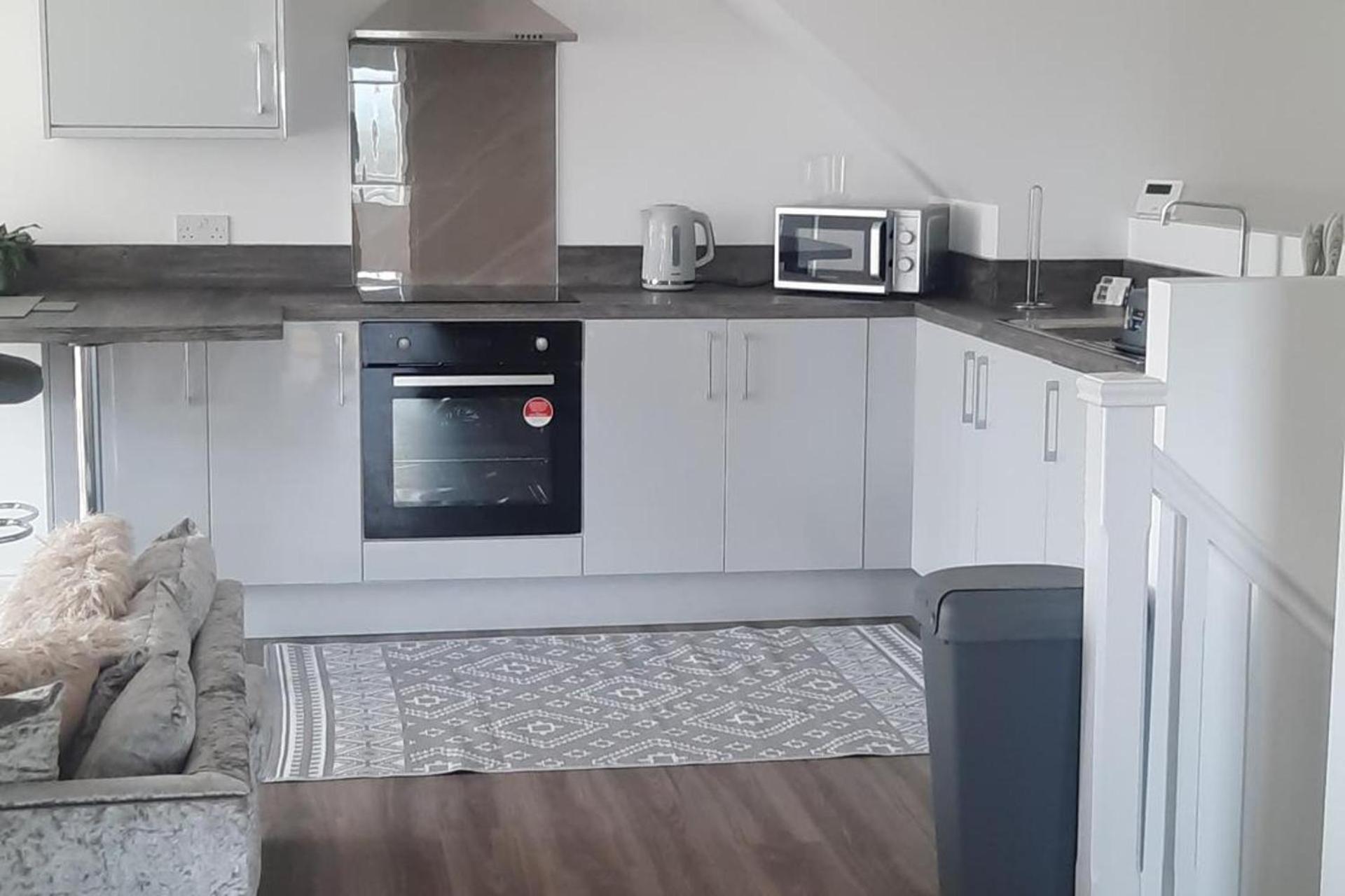 Lanarkshire Apartment- Views- Sleeps 4- Balcony ラークホール エクステリア 写真